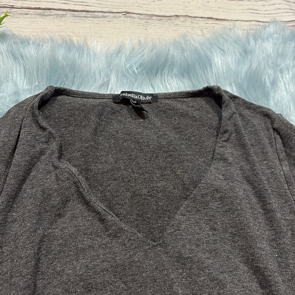 Isabella Oliver Maternity Grey V Neck Quarter Sleeve Top sz 1 - Picture 2 of 10